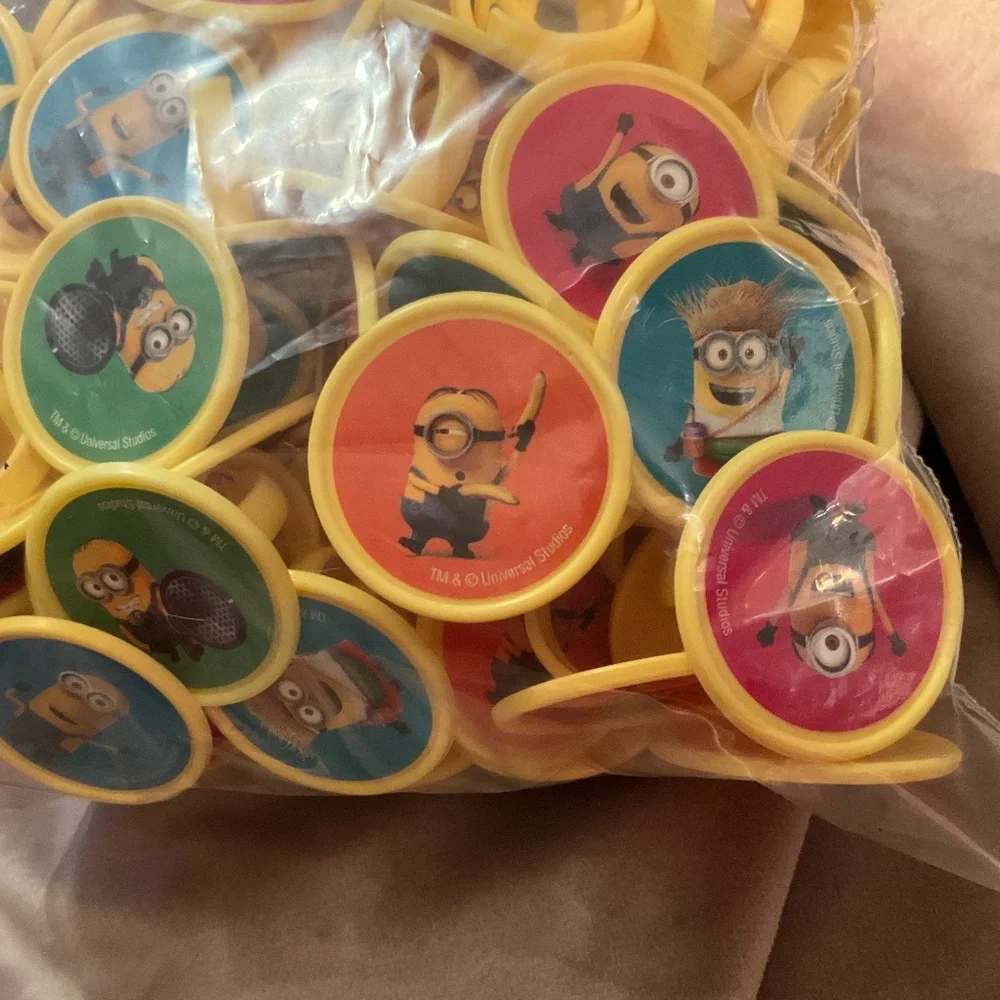 70 New Minions Cupcake rings